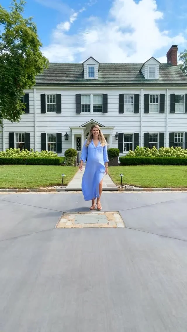 S N E A K  P E E K | new home tour with Garden & Grace Directory member and homeowner @interiors_by_underwooddesign filled with rich family history, unique design ideas and endless inspiration

✨Full home tour coming August 15th ✨

#hometour #luxuryhometour #designinspiration #designideas #homeinspiration #concordnc #interiordesigner #classicarchitecture #historichome